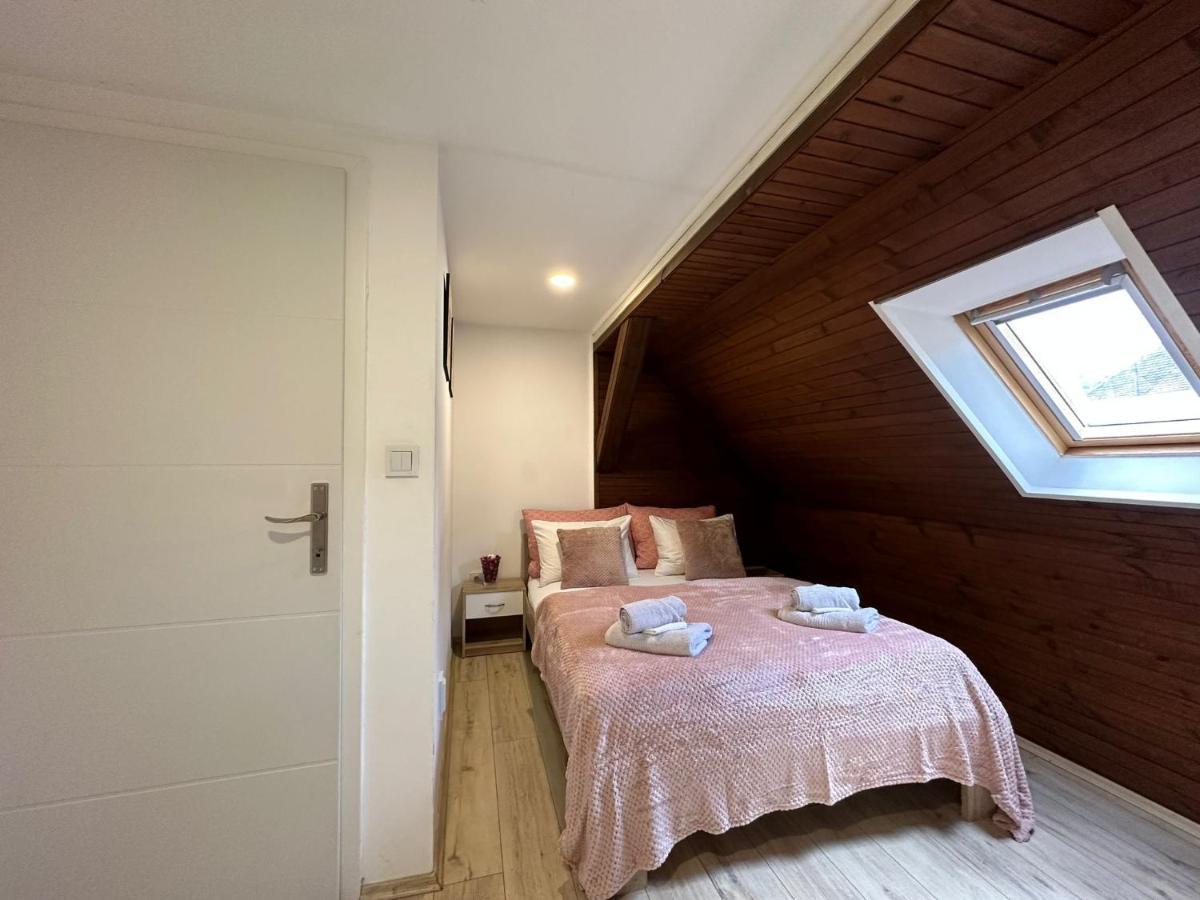 Apartman Rose Загреб Экстерьер фото
